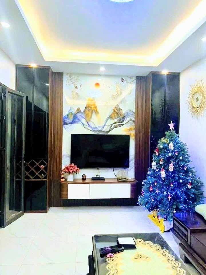 Nhà 5 Tầng Đẹp 40m² Bích Hòa, Thanh Oai - 4 Tỷ, Sẵn Ở Ngay