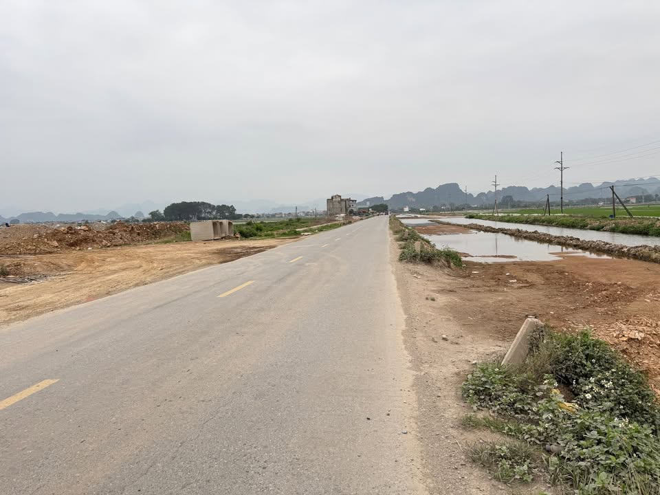 Đất nền Song Đê Mỹ Đức 60m² chỉ 3 tỷ - Tiềm năng tăng giá vượt trội!