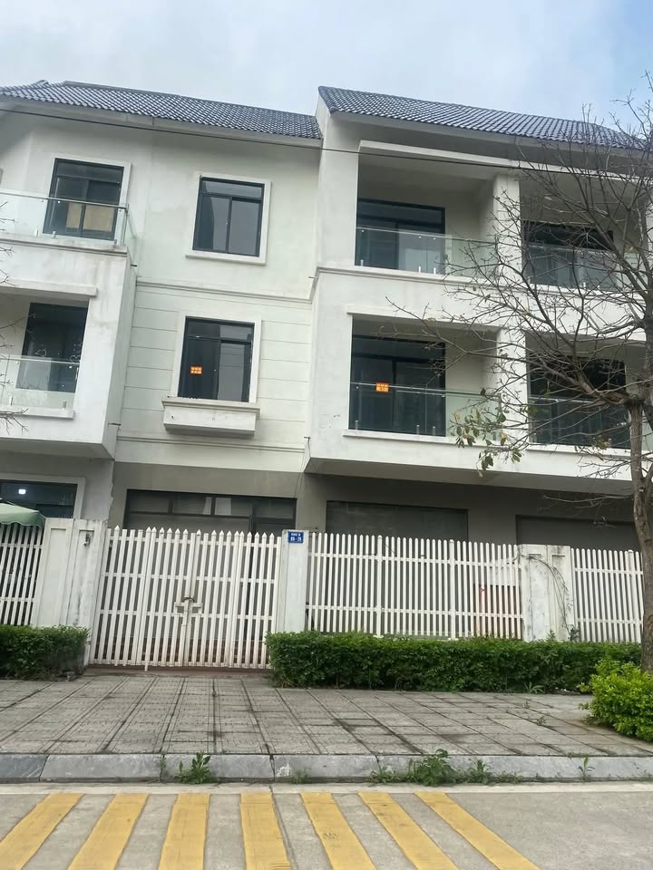 Nhà 100m² Geleximco Hà Đông - 4 Tầng, Kinh Doanh Đa Ngành, Giá Chỉ 20 Triệu/Tháng