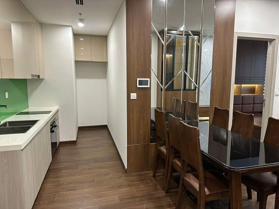 Cho thuê căn hộ Masteri 2PN, 60m² full nội thất gỗ - 13.5 triệu/tháng