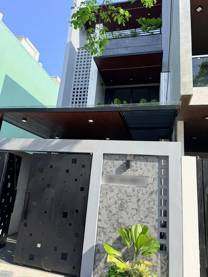 Nhà Mặt Tiền Thanh Lương 17, Hòa Xuân - 100m², 3PN, Full Nội Thất, Hỗ Trợ Vay 70%