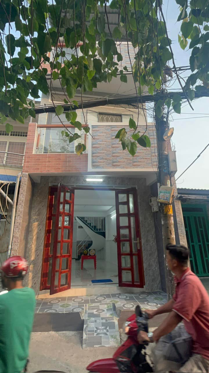 Nhà Nguyên Căn Lương Thế Vinh, Tân Phú - 16 Triệu/Tháng, Sẵn Sàng Ở Ngay!