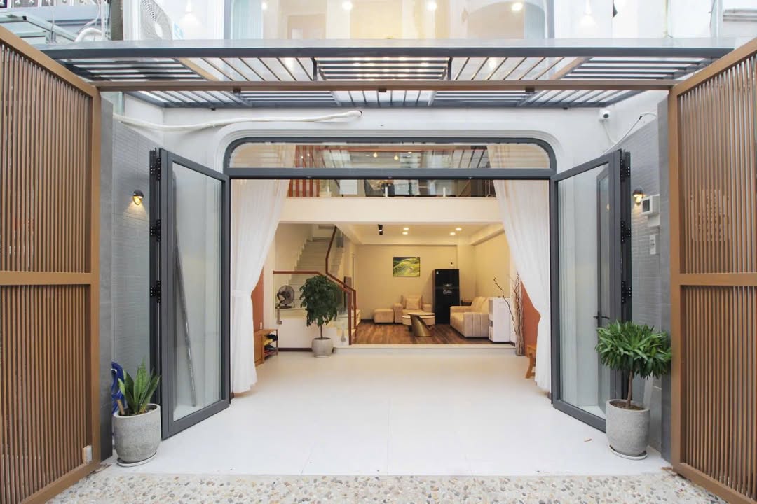 Nhà riêng Gò Vấp 15 triệu/tháng - Ô tô vào tận nhà, Full nội thất!