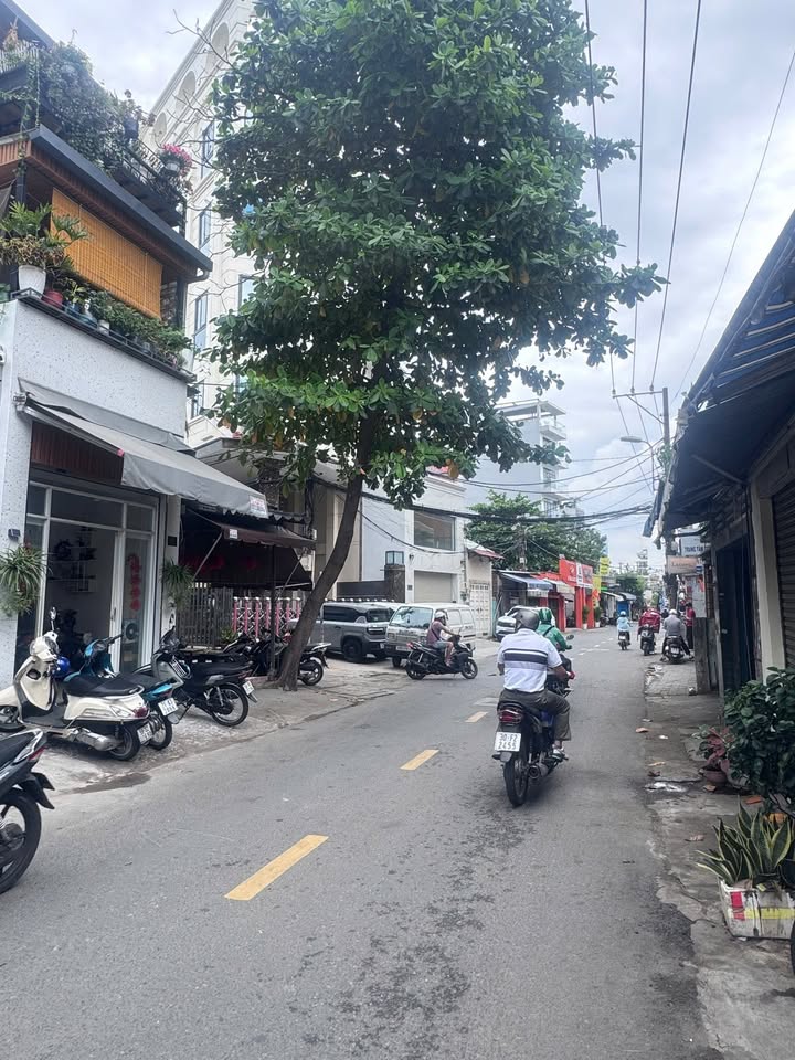 Tòa Nhà Văn Phòng 7 Tầng Mặt Tiền Trần Bình Trọng, Bình Thạnh - 90 Triệu/Tháng