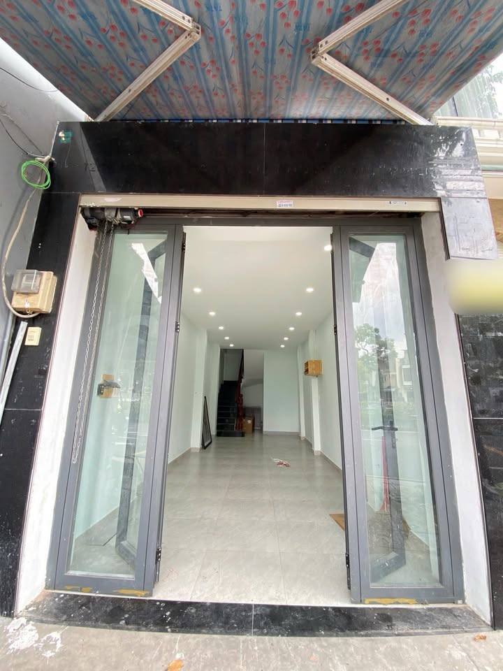 Nhà Mặt Tiền Trường Sa Phú Nhuận 36m² - Chỉ từ 2x Triệu/Tháng - Mặt tiền kinh doanh!