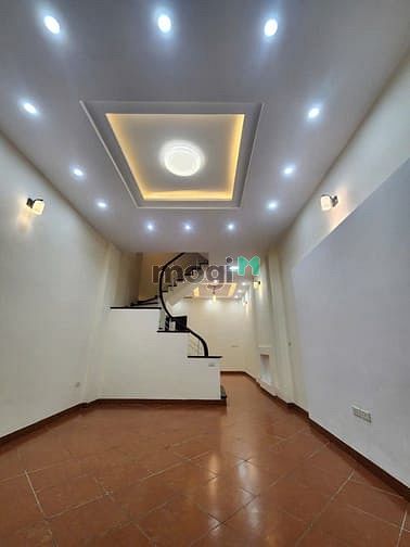 Nhà riêng La Thành Đống Đa 52m² 8.99 tỷ - Giá tốt hiếm có!