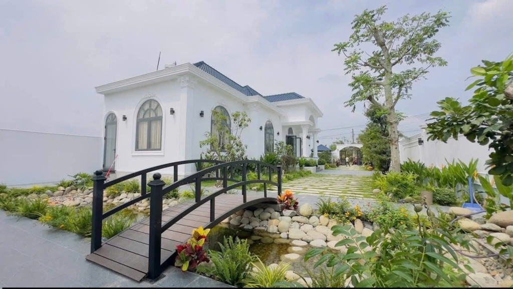 Villa Mỹ Hạnh Bắc 1000m² - Sổ hồng sẵn, chỉ 8 tỷ, full nội thất!