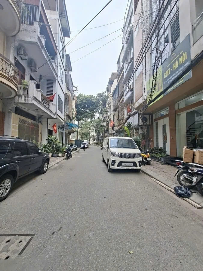 Nhà Riêng Tây Sơn, Đống Đa 56m² - Ô tô vào tận nhà, sẵn sàng kinh doanh!