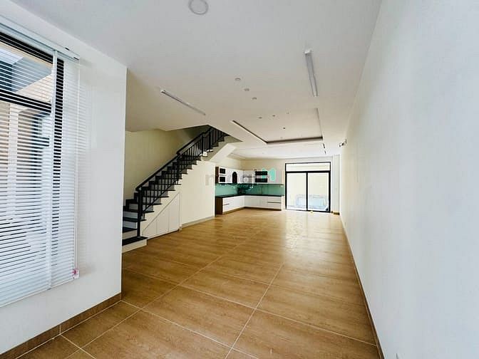 Cho thuê Nhà Phố Verosa Park Q9 - 4PN 5WC - View Công Viên - 22 Triệu/Tháng