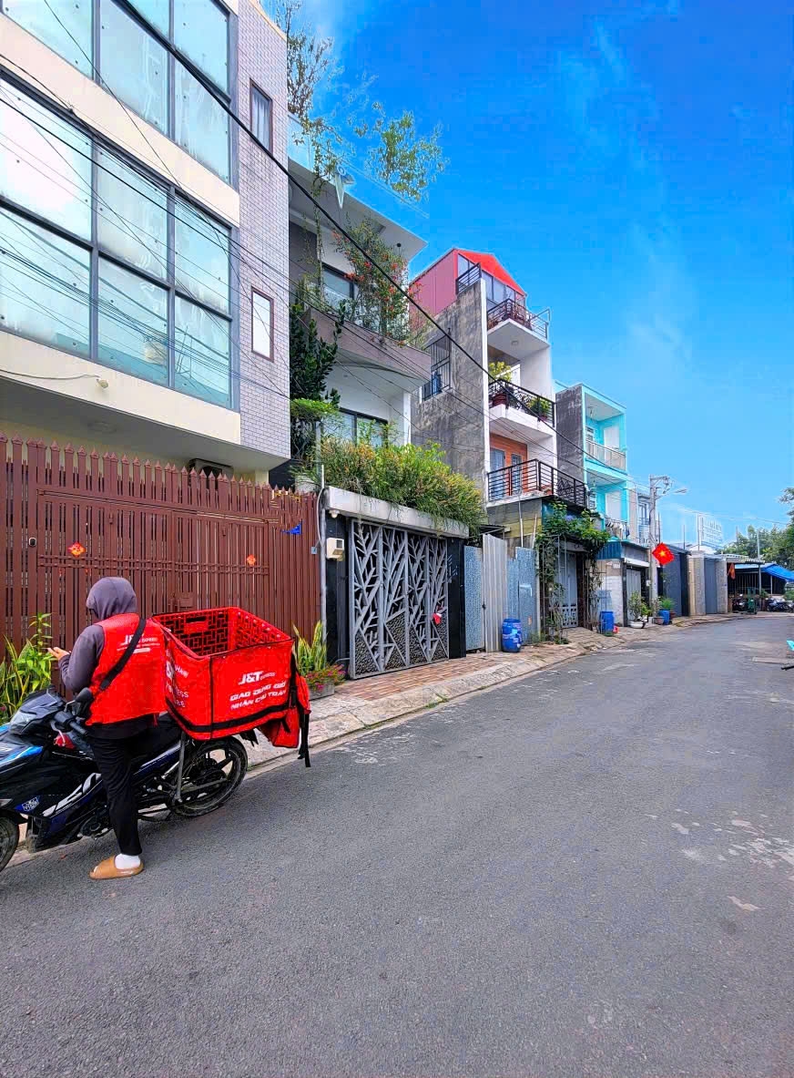 Nhà Riêng Thủ Đức 60.8m² - Ô tô vào tận nhà, thiết kế hiện đại!