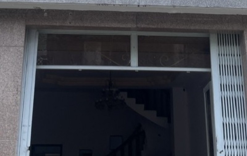 Cho thuê nhà nguyên căn 235m² Q.Bình Tân - Chia sẻ 2 tầng lầu ở ngay