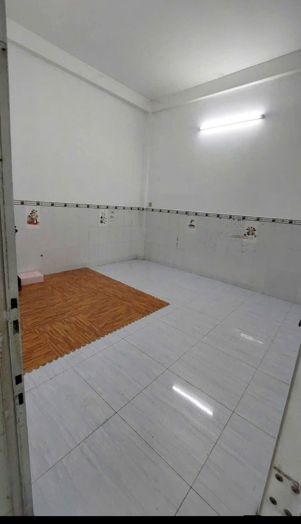 Nhà Cho Thuê Mặt Tiền Trần Hưng Đạo Ninh Kiều - Ngang 6m Kinh Doanh Sầm Uất