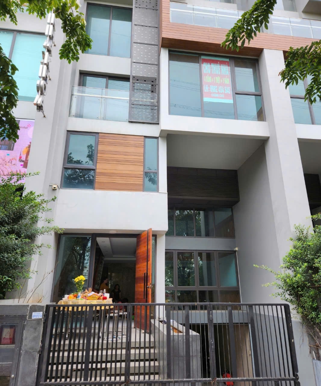 Nhà Mặt Tiền Đồng Văn Cống Thủ Đức 112m² - Vị Trí Đắc Địa, Kinh Doanh Ngay!