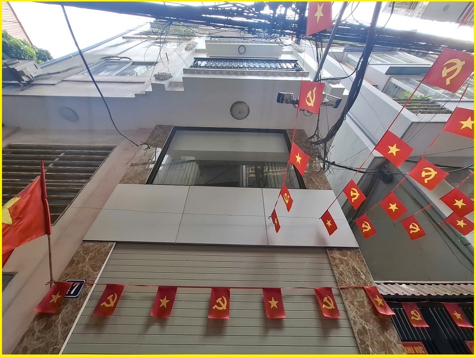 Nhà riêng Giáp Nhất Thanh Xuân 39m² giá 11.2 tỷ - Ô tô vào tận nhà!