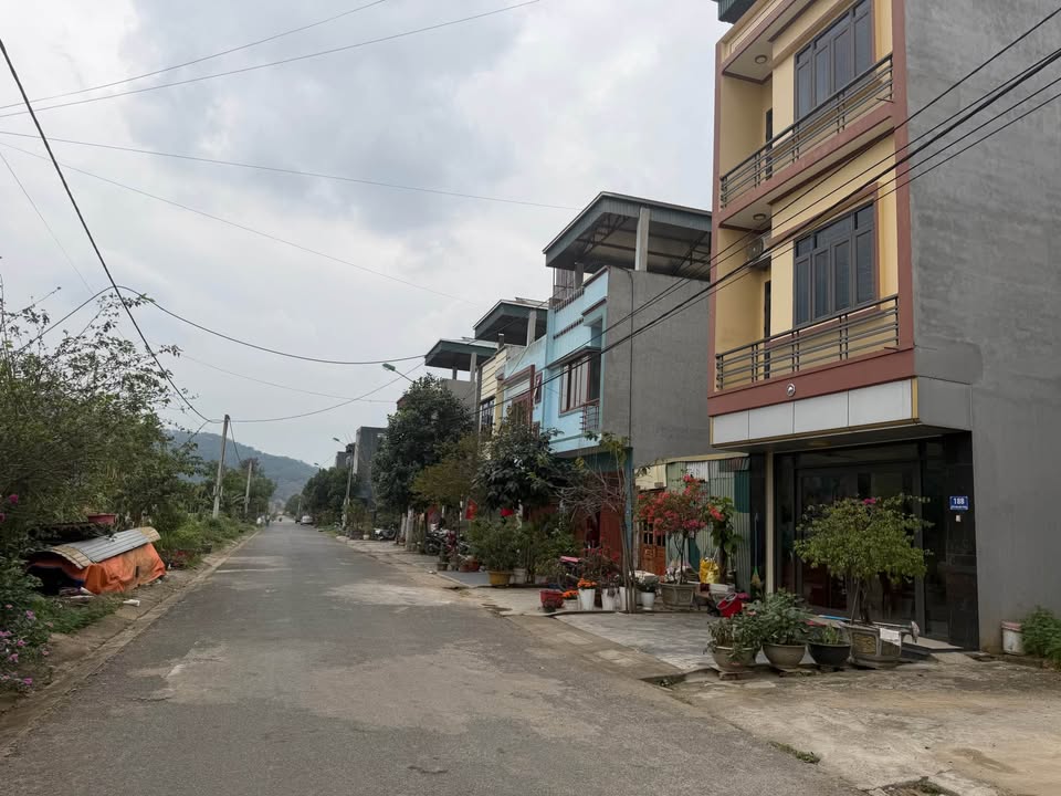 Đất Vàng Nguyễn Tuân, Lào Cai 125m² - Sổ Đỏ Sẵn Sàng - Giá 1.59 Tỷ