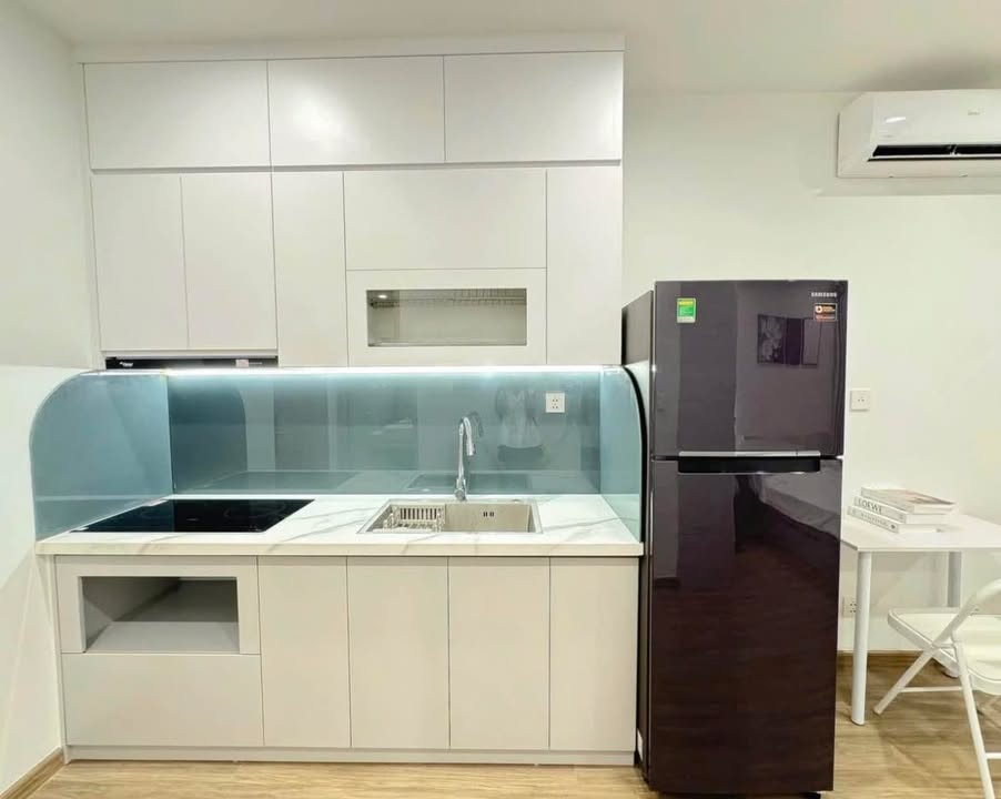 Căn hộ Intracom 47m² 3.4 tỷ - View Nhật Tân, Sẵn Sàng Ở Ngay