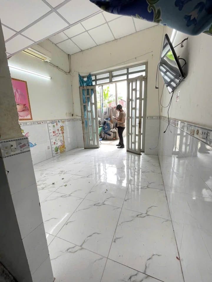 Nhà 2PN Hóc Môn - Gần Chợ Chữ S - Giá 3 Triệu/Tháng