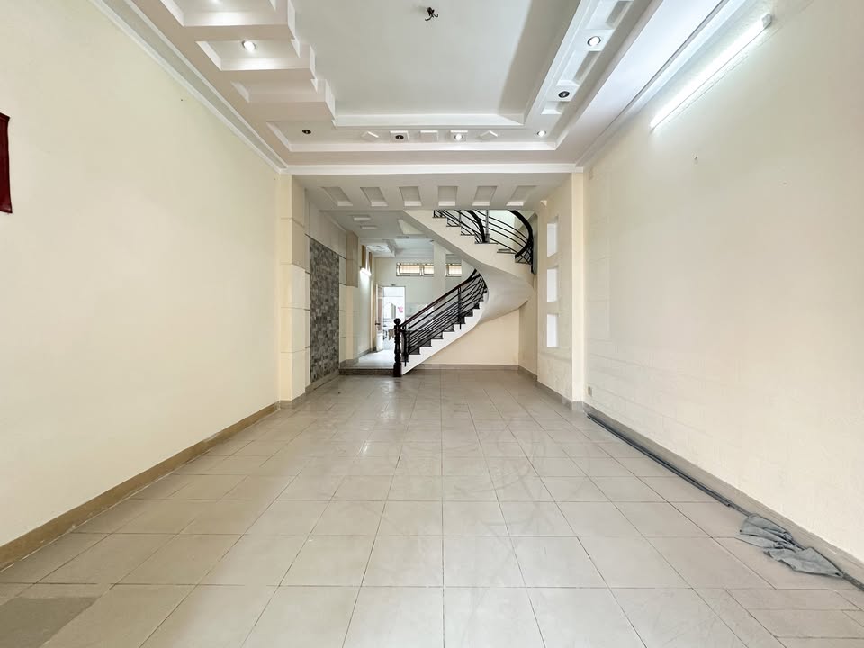 Nhà Mặt Tiền Kinh Doanh Phường 15 Tân Bình 60.75m² - Mặt tiền kinh doanh!