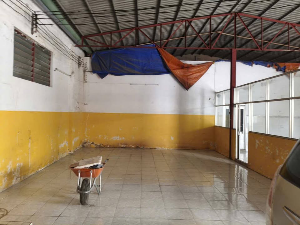 Kho Xưởng Bình Tân 132m² - Container thoải, điện 3 pha!