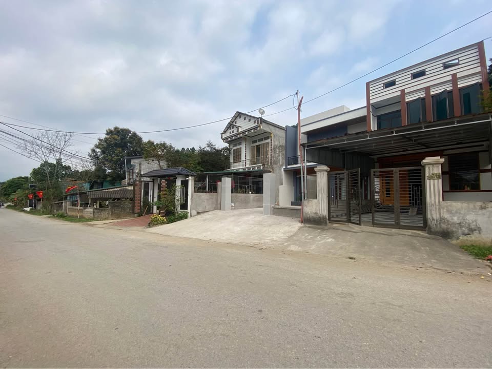 Bán Đất Thổ Cư 350m² Tổ 1 Nông Tiến, Tuyên Quang - Sẵn Sàng Xây Dựng