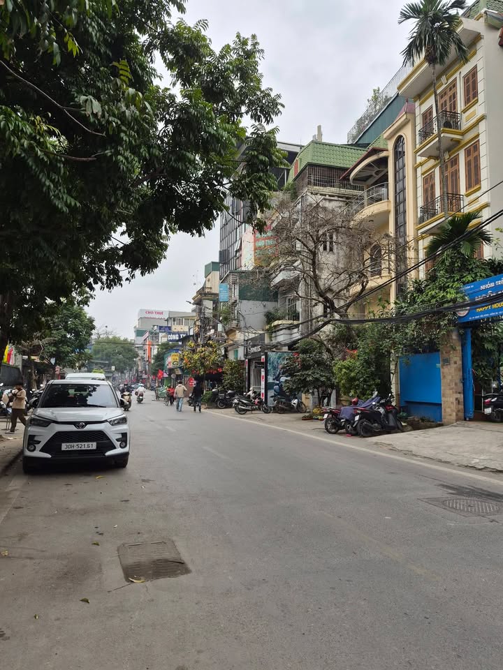 Mặt Phố Hoàng Cầu 60m² x 7 Tầng Thang Máy - Kinh Doanh Đỉnh Cao 33 Tỷ