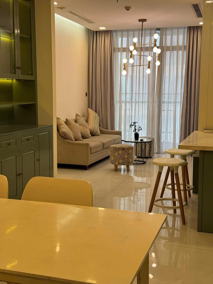 Căn hộ Vinhomes Central Park Bình Thạnh 2PN lớn - Bàn giao ngay