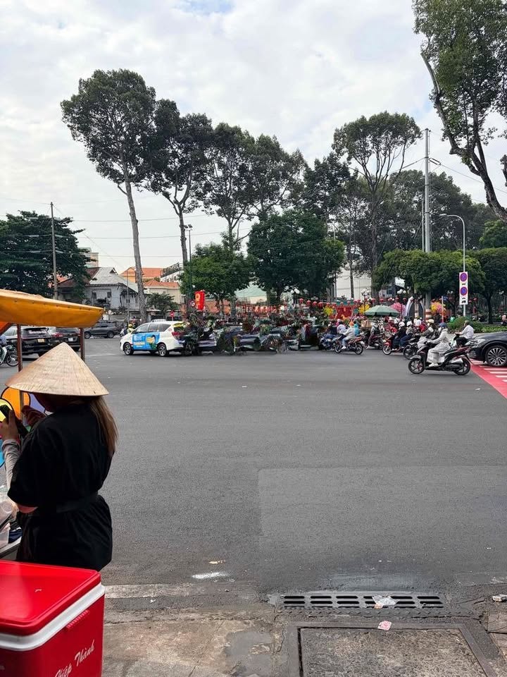 Nhà Mặt Tiền Quận 3 - Kinh Doanh Đắc Lợi 12m²