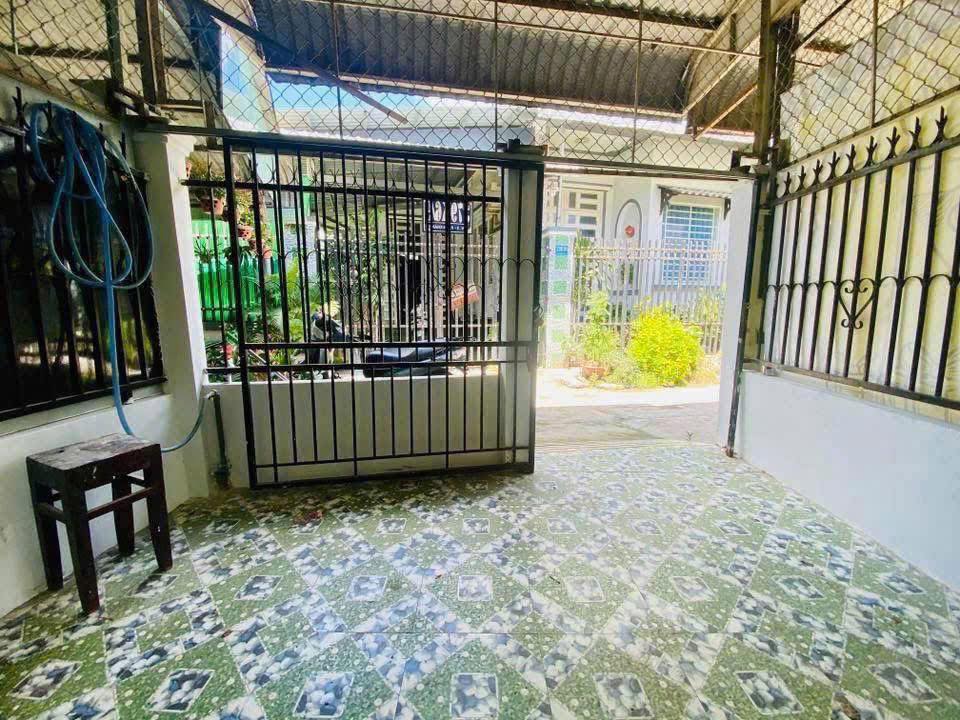 Nhà Nguyên Căn 4 Triệu/Tháng - Hẻm Trần Nam Phú, Ninh Kiều - 80m² Sẵn Ở