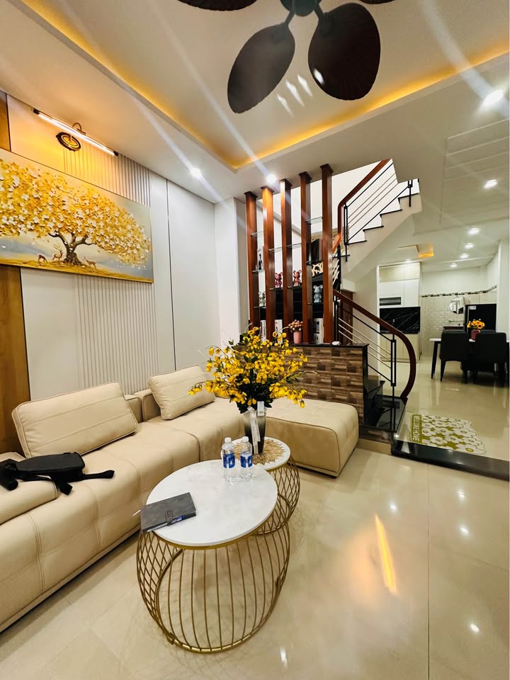 Nhà 3 Tầng Kiệt 382 Núi Thành, Hải Châu - 45.5m² Giá 4 Tỷ