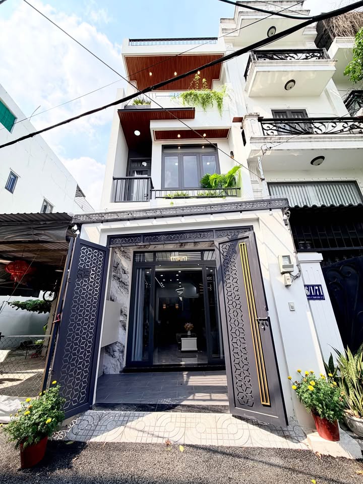 Nhà Phố Thạnh Xuân 24, Q.12 54m² - Ô tô vào tận nhà, sổ hồng sẵn!