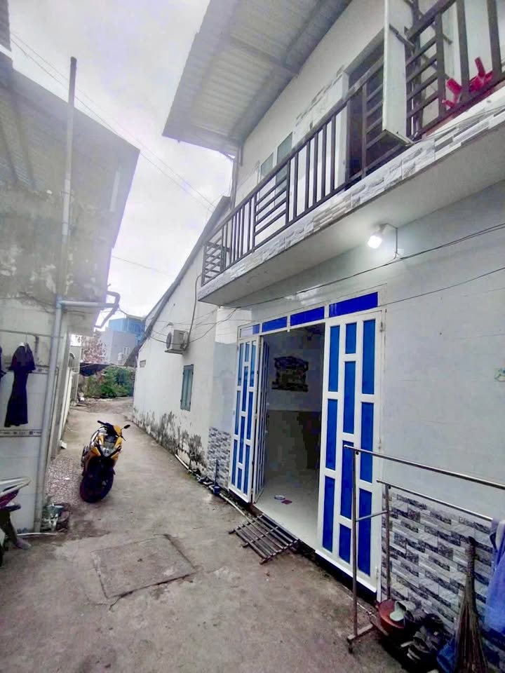 Nhà Trệt Lầu Hẻm 216 Tầm Vu, Ninh Kiều - 40m² Giá 3.3 Triệu/Tháng