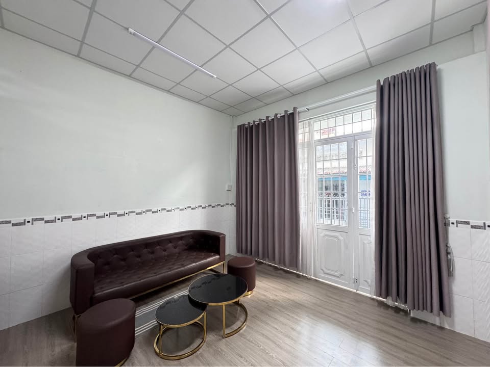 Nhà Hẻm Quang Trung, Trà Vinh 99m² giá 1.18 tỷ - Full nội thất!