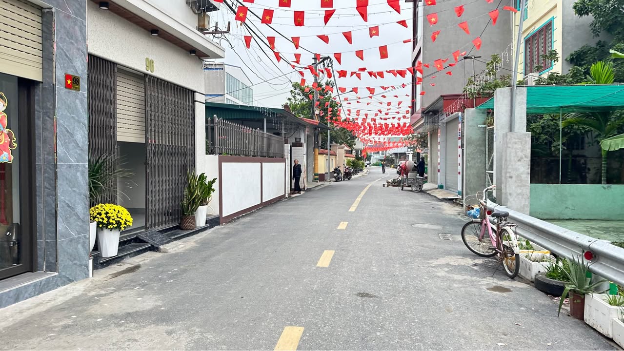 Nhà 66m² Cát Hải - Ô tô tận cửa, 2.4 tỷ - Sẵn sàng ở ngay!