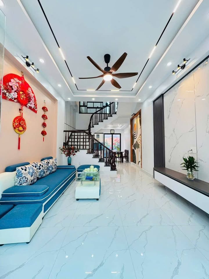 Nhà Phố 3 Tầng Ngõ Tuệ Tĩnh Cũ - 46.8m², 3PN, 2 Tỷ - Đón Đầu Đô Thị Máy Sứ