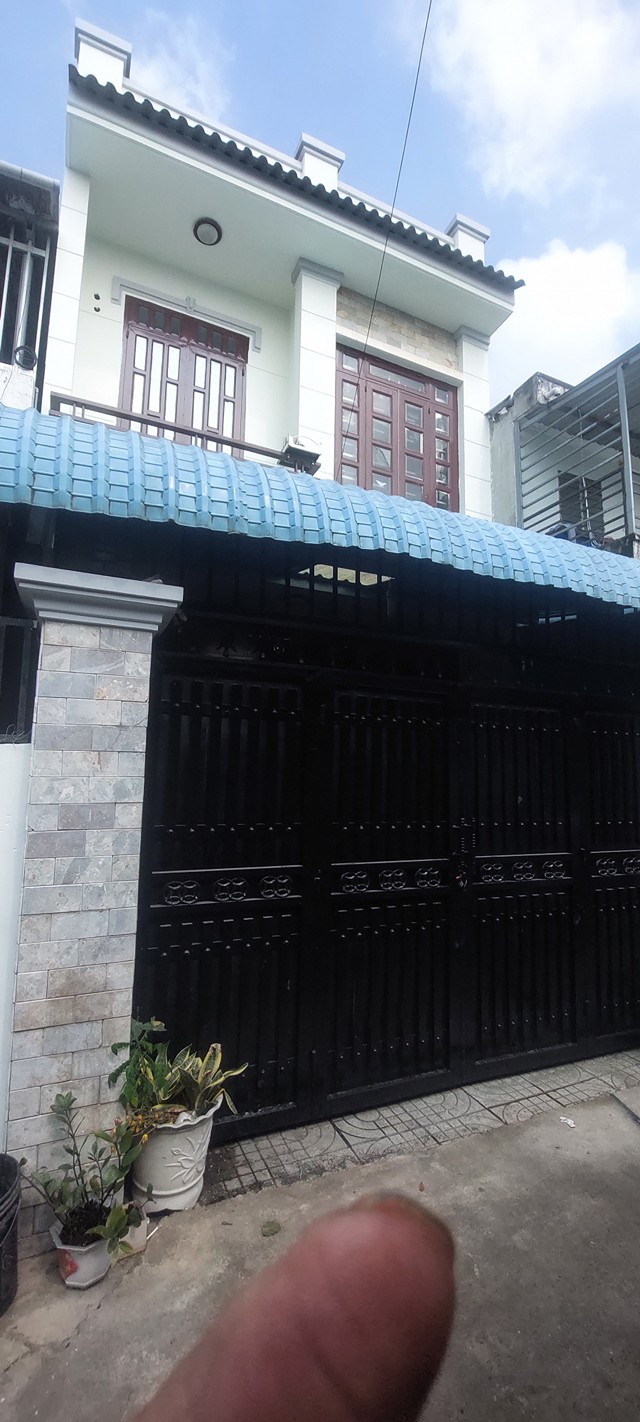 Nhà 2 Tầng MT Ngõ 5 Nhà BTCT Dĩ An - 3PN, Sổ Hồng, 3.55 Tỷ