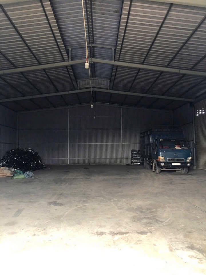 Cho thuê xưởng 400m² Tân Phước Khánh, Tân Uyên - Sẵn sàng hoạt động