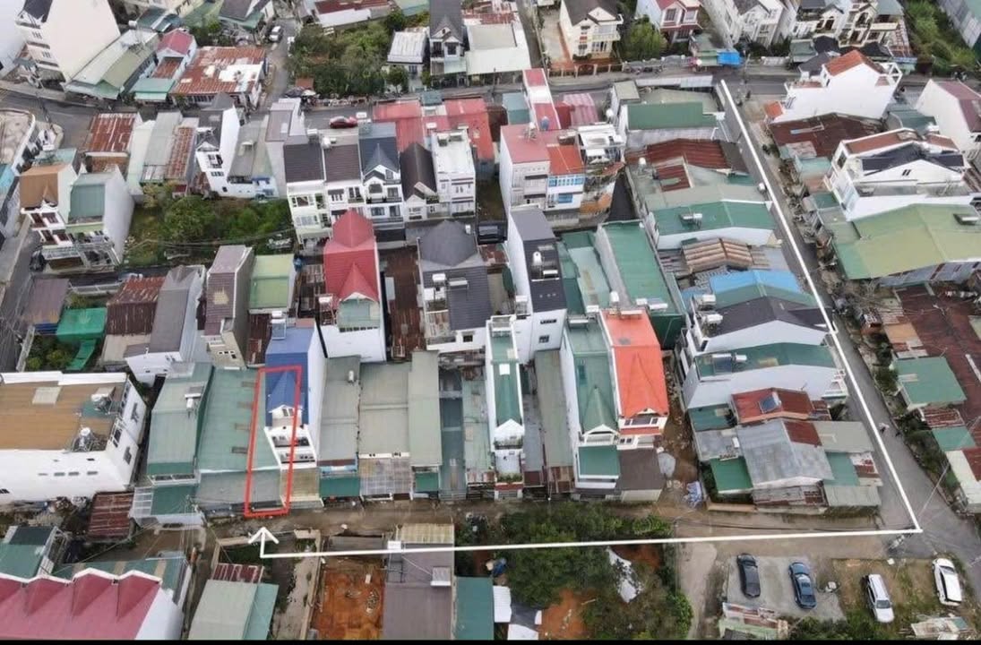 Bán đất 70m² Đà Lạt, hẻm ô tô, có 3 phòng trọ - Sổ riêng