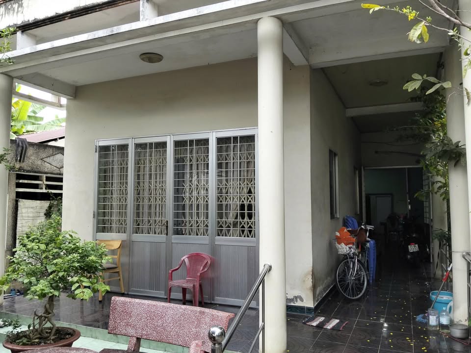 Bán Gấp Mặt Tiền Nguyễn Văn Tư - Tặng Nhà 1 Trệt 1 Lầu, 2 Ki ốt Thu Nhập 9tr/tháng