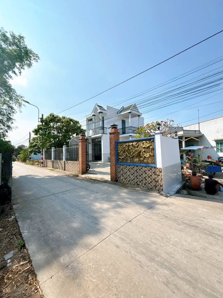 Bán Gấp Đất Mặt Tiền Mỹ Lộc, Cần Giuộc 173m² Sổ Sẵn - Giá 2.6 Tỷ