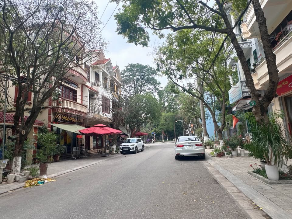 Nhà Phố Nguyễn Đăng Bắc Ninh 74m² 3 Tầng Kinh Doanh - Sổ Hồng Sẵn Sàng