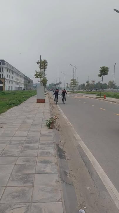 Đất nền áp góc 120m² Thị Xã Phú Thọ - View Công Viên, Kinh Doanh Tốt