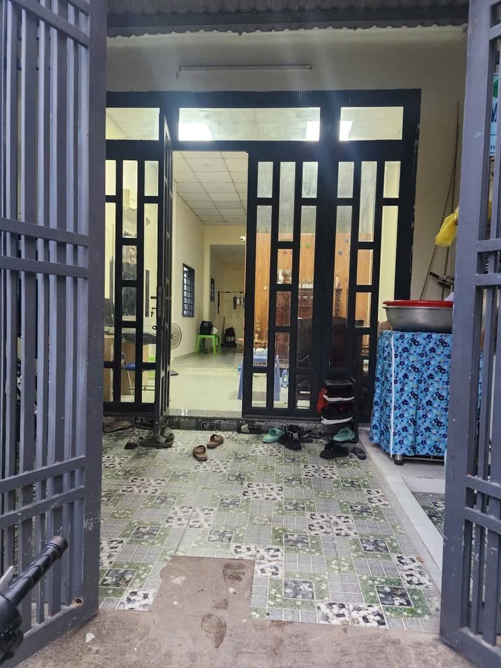 Cho Thuê Nhà Hẻm Xe Tải 60m² Đường 12 Trường Thọ, Thủ Đức - Sẵn Ở Ngay