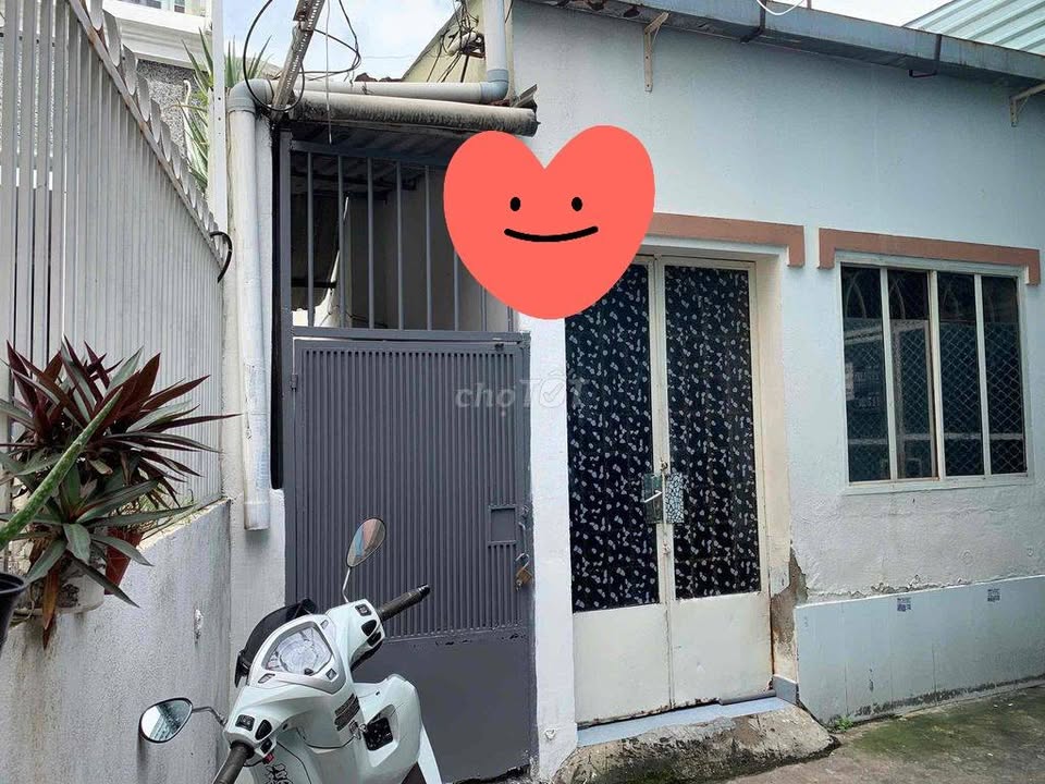 Nhà 1 Trệt 1 Lầu Phường 15 Bình Thạnh, 16.5m² Giá 5.5 Triệu - Sẵn Sàng Ở Ngay