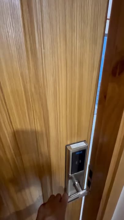 Phòng cho thuê P6 Gò Vấp 4 triệu - Ban công riêng, an ninh 24/7!