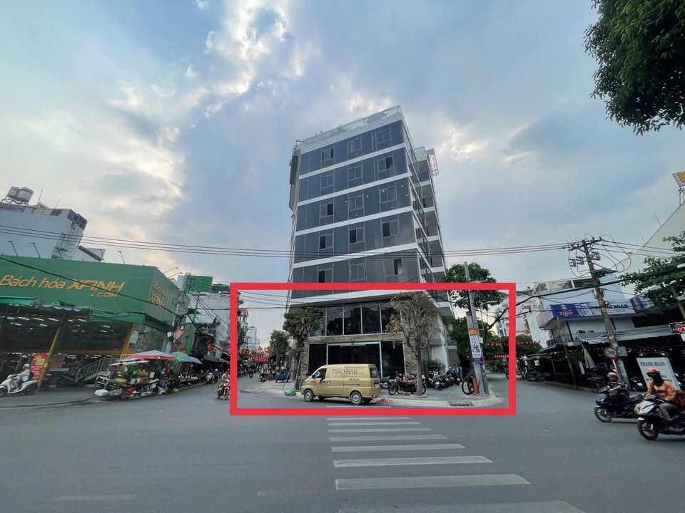 Nhà Phố Gò Vấp 240m² giá 200 triệu/tháng - Mặt tiền kinh doanh