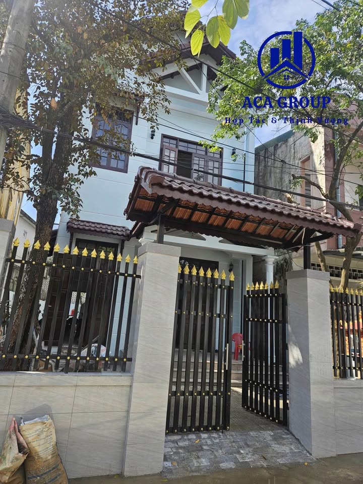 Nhà nguyên căn Thành Nội Huế 250m² 12 triệu - Sẵn sàng ở ngay