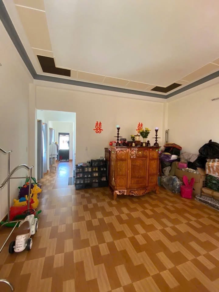 Nhà Riêng Hải Châu 102m² giá 7.39 tỷ - Sổ hồng sẵn, ô tô vào tận nhà!