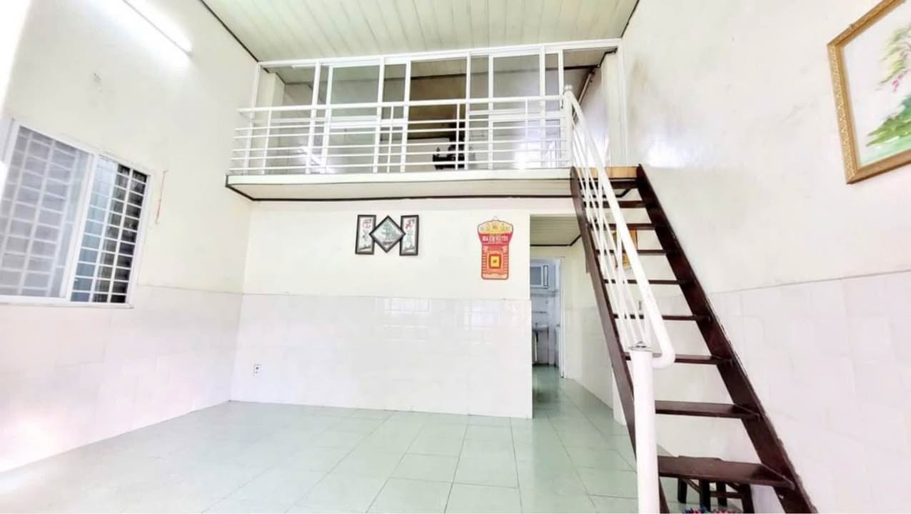 Cho thuê nhà cấp 4 có gác lửng 75m² mặt tiền Trường Chinh, Đà Nẵng - Giá 5 triệu/tháng