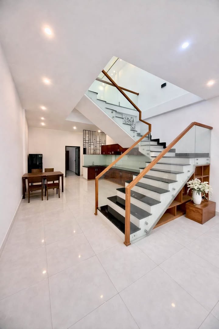 Nhà Phan Bá Phiến Sơn Trà 73m² 3PN - Sẵn sàng ở ngay!