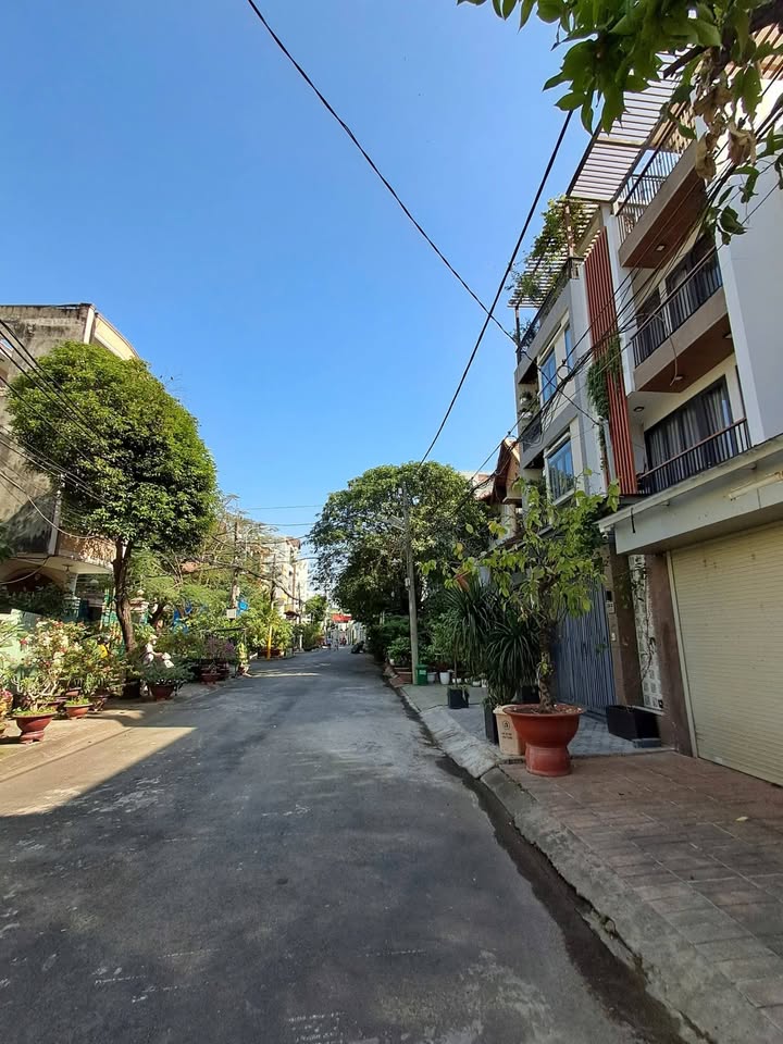 Đất Nền Hoàng Diệu 2 Thủ Đức 100m² - Sổ Hồng Nở Hậu Tài Lộc